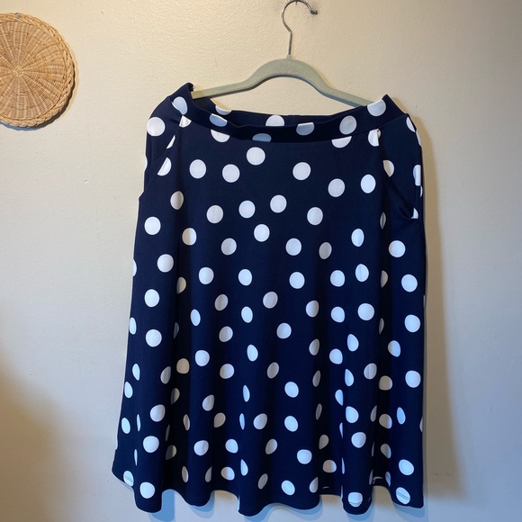 Faith&joy sz large polyester/ spandex polka skirt - Picture 2 of 9